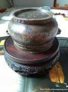 大明宣德年制家藏珍宝款饰凤纹铜炉