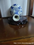 康熙青花仕女葫芦瓶