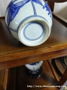 康熙青花仕女葫芦瓶