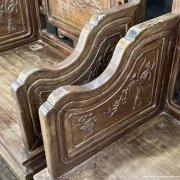 清红木雕瓶花云纹太师椅一对