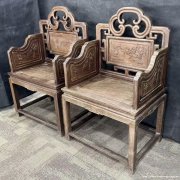 清红木雕瓶花云纹太师椅一对