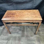 清早黄花梨半桌