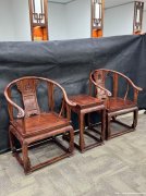 60年代黄花梨缠枝纹圈椅（二椅一几）