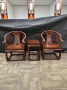 60年代黄花梨缠枝纹圈椅（二椅一几）