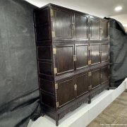 清紫檀回纹顶箱柜一对