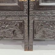 清紫檀回纹顶箱柜一对