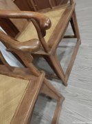 清黄花梨龙纹圈椅一对