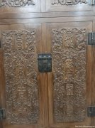 黄花梨顶箱柜一对