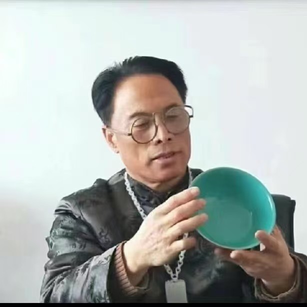 中华民藏网  总理事长  吴福亮
