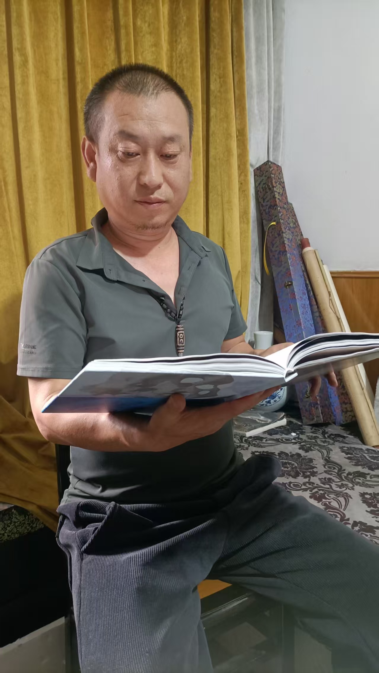 中华民藏网  副总会长  办公室主任   赵江峰